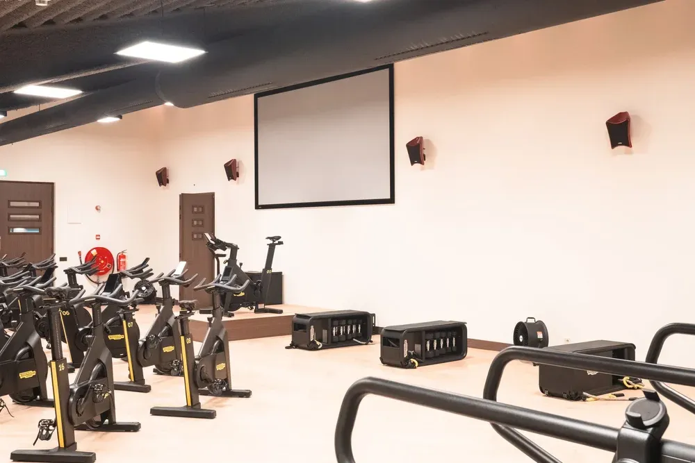 Fitness and leisure club